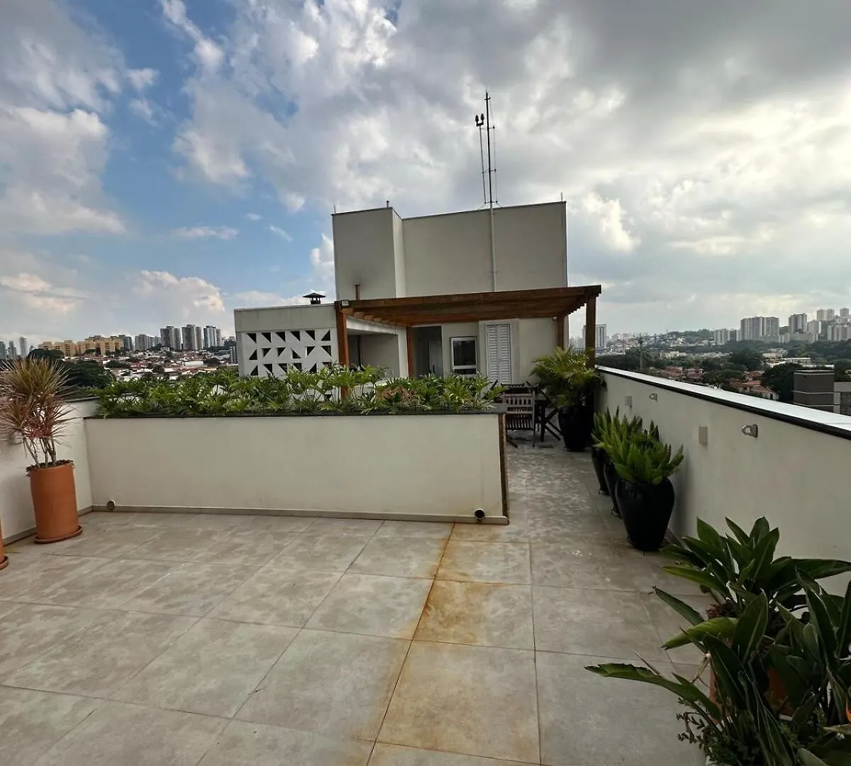 Studio Novo E Equipado - Proximo Ao Metro Morumbi São Paulo